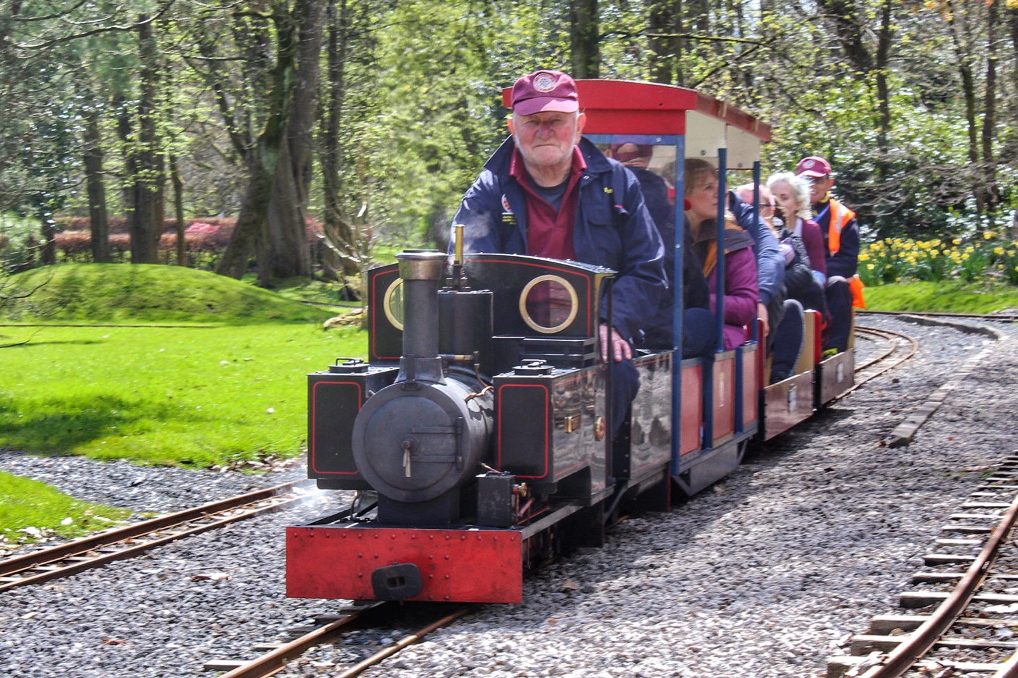 Thompson Park Railway Operated by the Burnley & Pendle Miniature